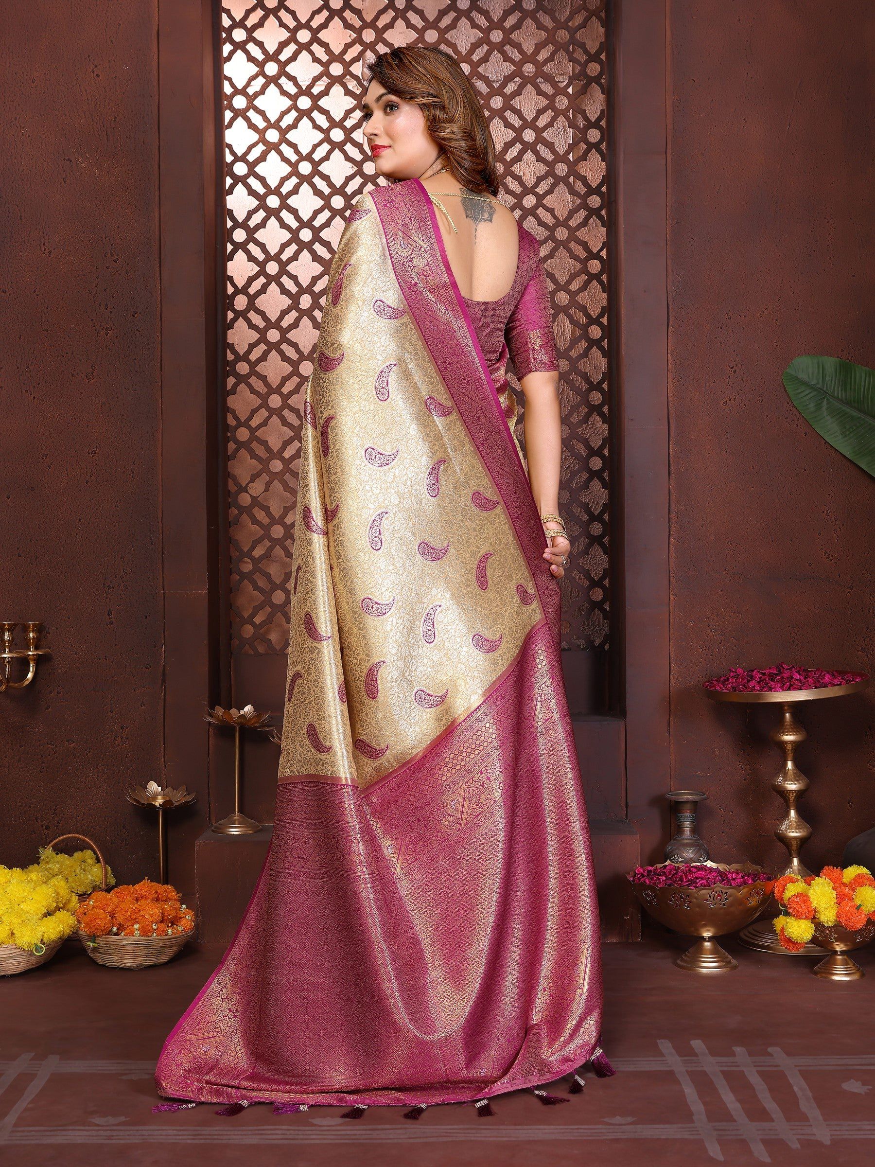 Anaita Banarasi Tissue Silk Saree - Distacart