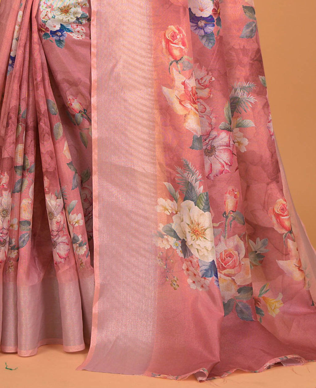Peach Cotton Silk Floral Printed Saree With Unstitched Blouse Piece - Akshita