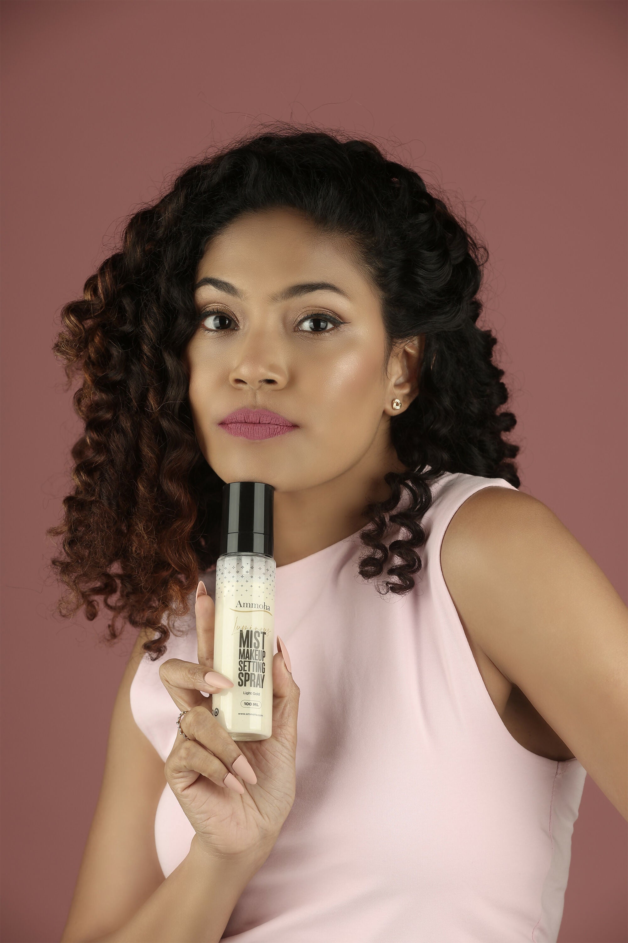 Ammoha Cosmetics Light Gold Mist Makeup Spray