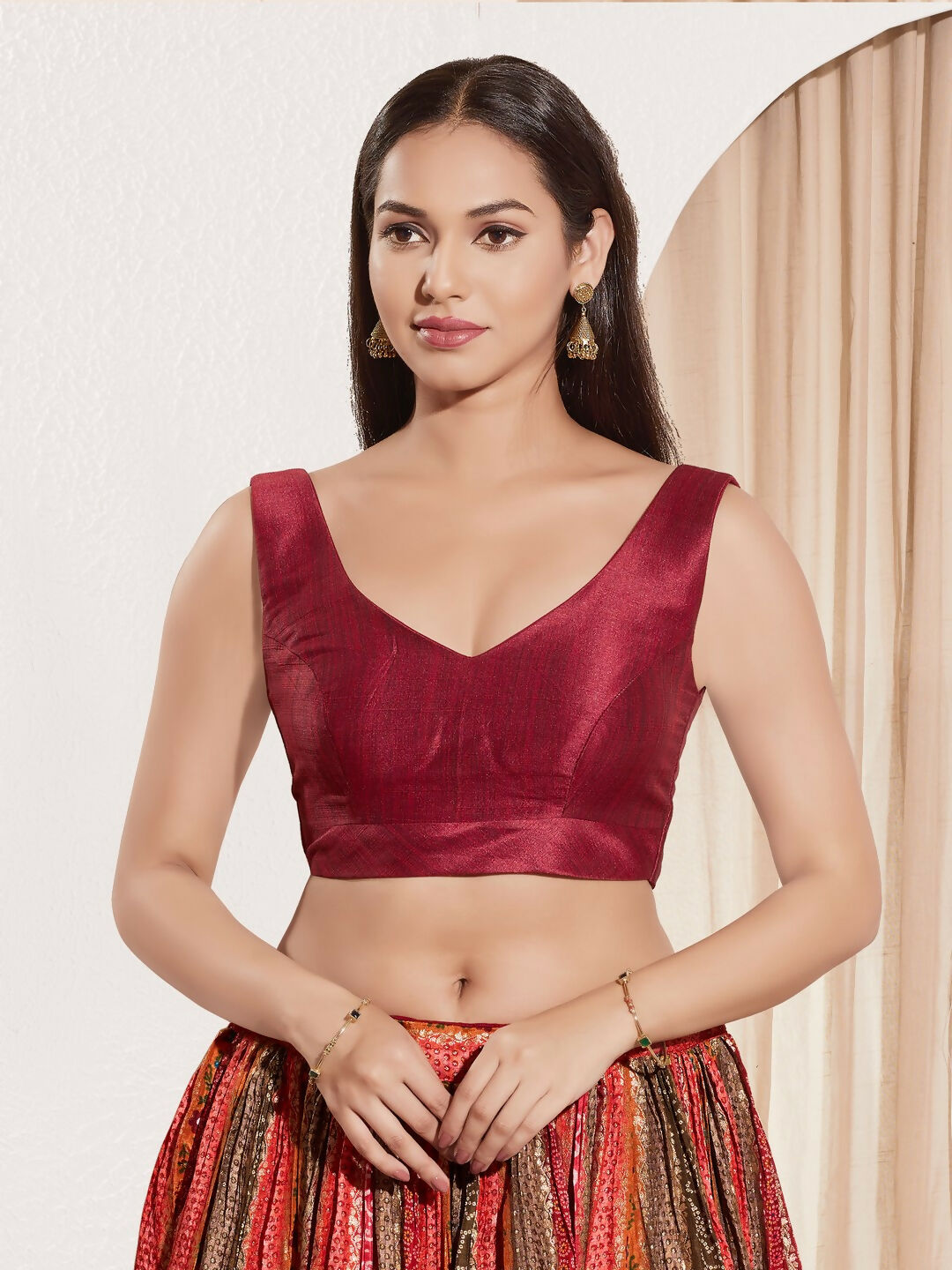 Joban Fashion Dark Maroon Mulberry Silk Padded Blouse With Round Neck Sleeveless - Distacart