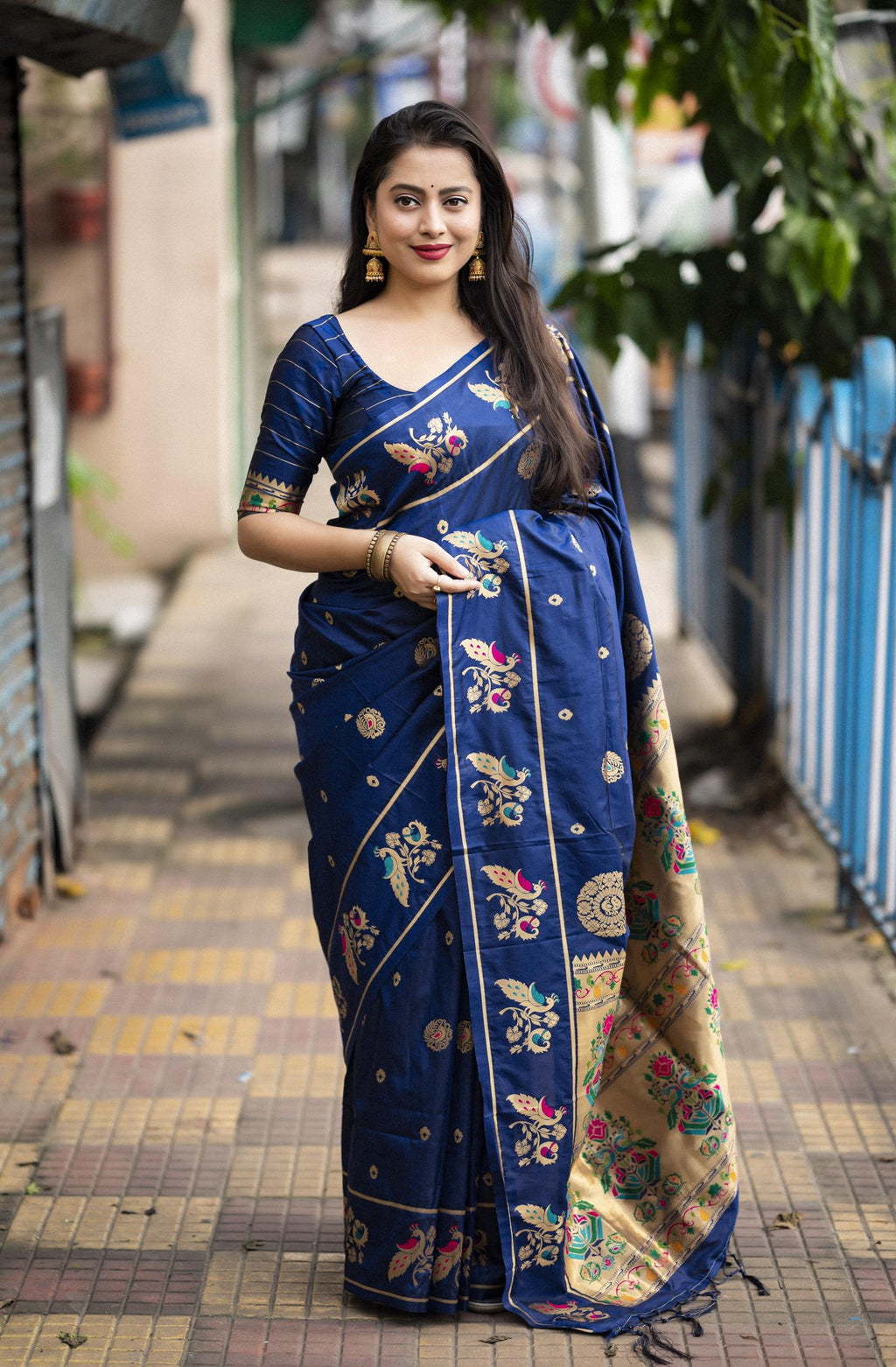 Navy Blue Pure Silk Woven Design Saree with Unstitched Blouse - Hiral Fashion