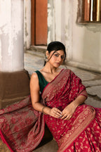 Joban Fashion Hot Pink Crepe Chiffon Banarasi Pure Handloom Banarasi Silk Saree