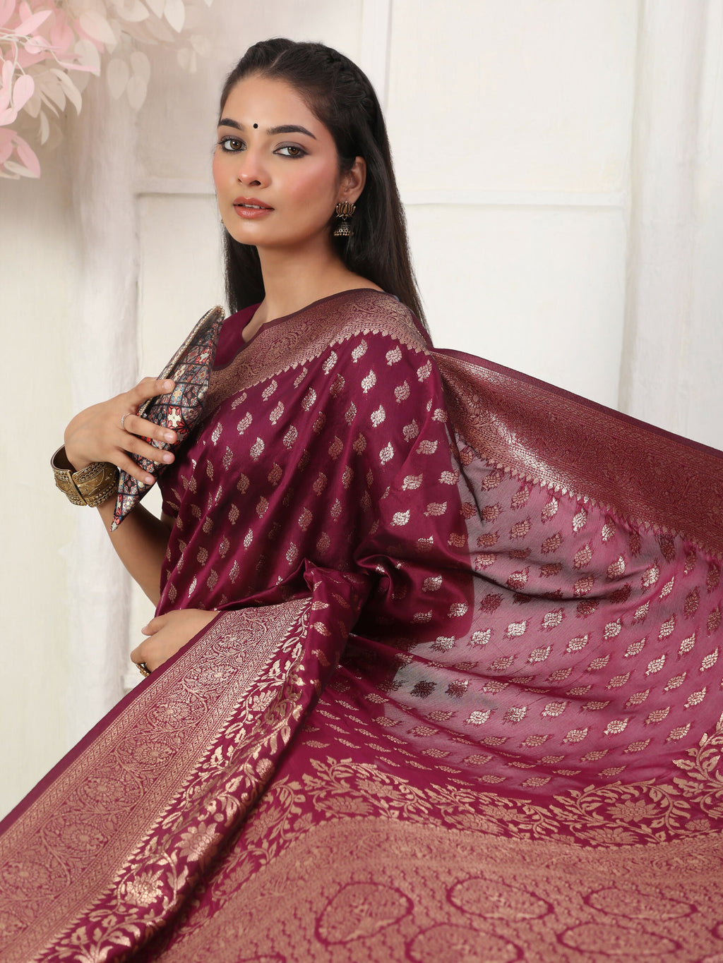 Shree Shyam Fashion Lichi Silk Green Saree - Distacart