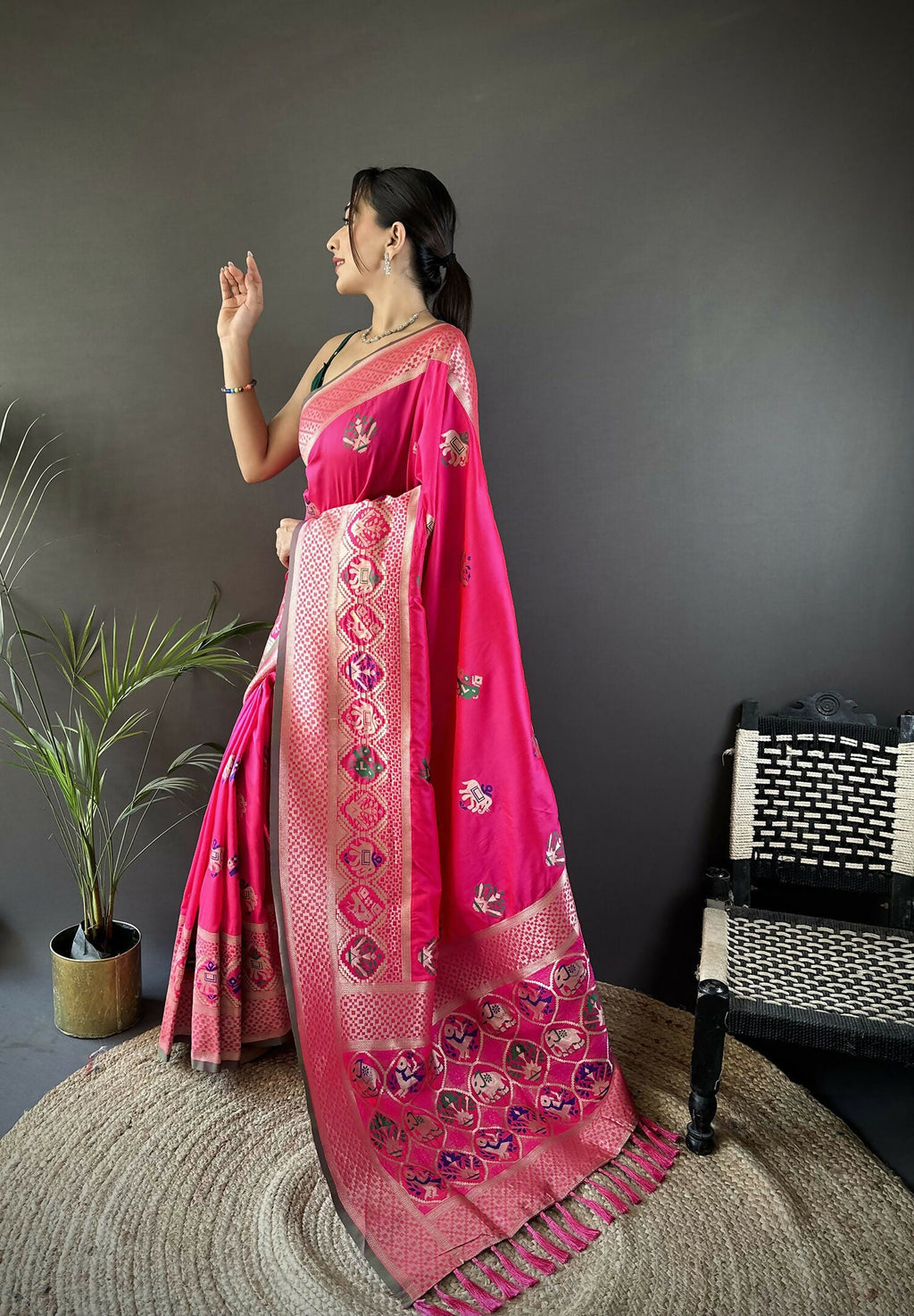 Joban Fashion Rani Pink Elephant & Floral Motifs Soft Lichi Silk Banarasi Saree - Distacart
