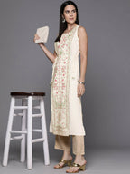 Ahalyaa Women's Traditional wear Kurta - Off-White