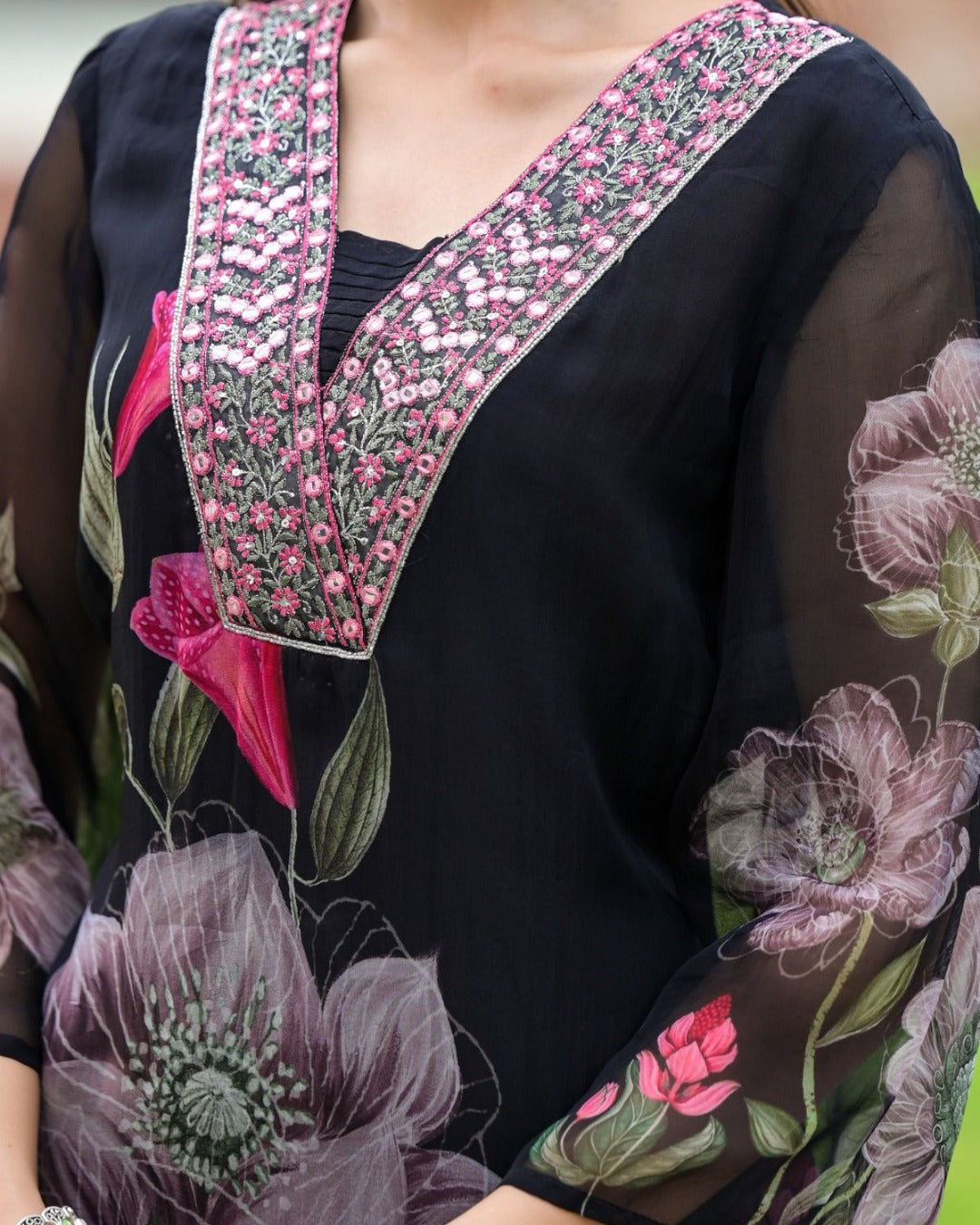 Lorenvalley Black Georgette Printed with Embroidery Work Kurta Set - Distacart