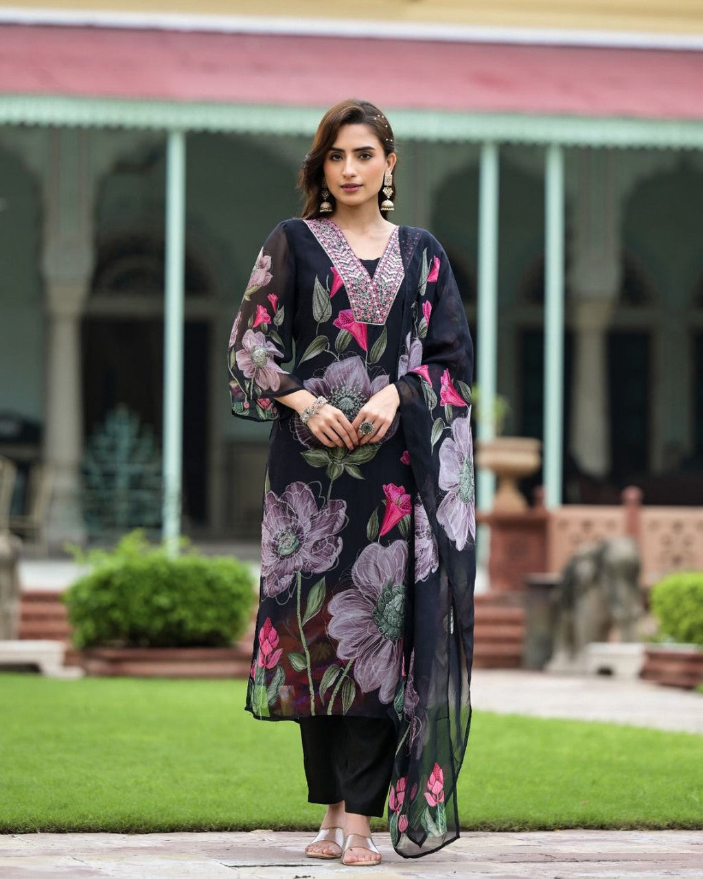 Lorenvalley Black Georgette Printed with Embroidery Work Kurta Set - Distacart