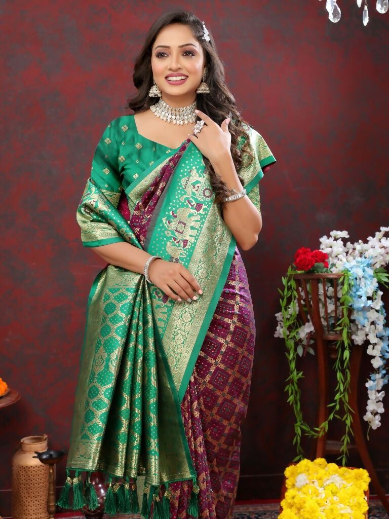 Vastranavya Purple Soft Patola Silk With Meenakari Weaving Motifs And Rich Zari Weaving Pallu Saree With Matching Blouse Fabric