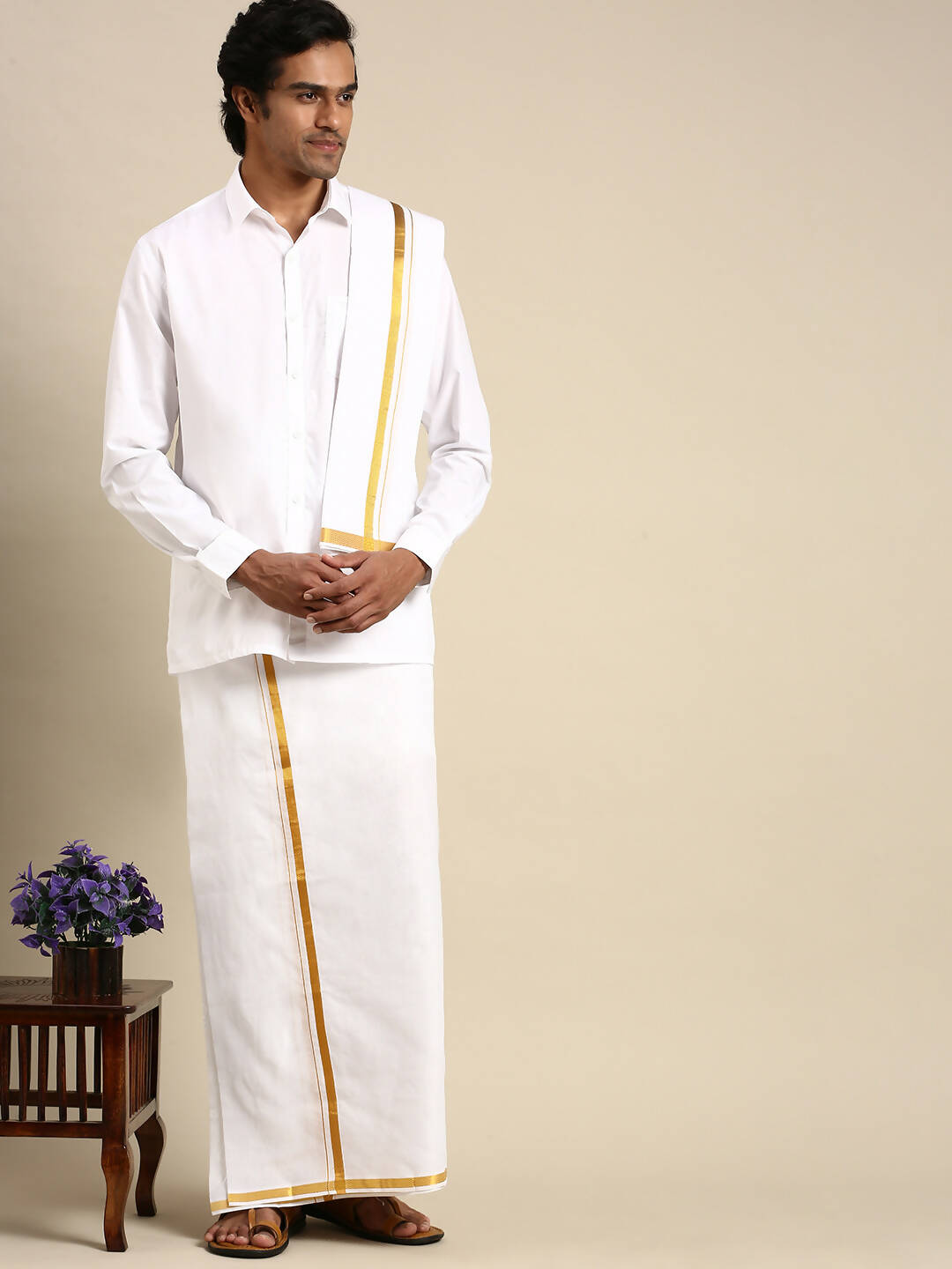 Ramraj Cotton Premium Wedding White Regular Dhoti, Shirt & Towel Set Arathi 1/2"