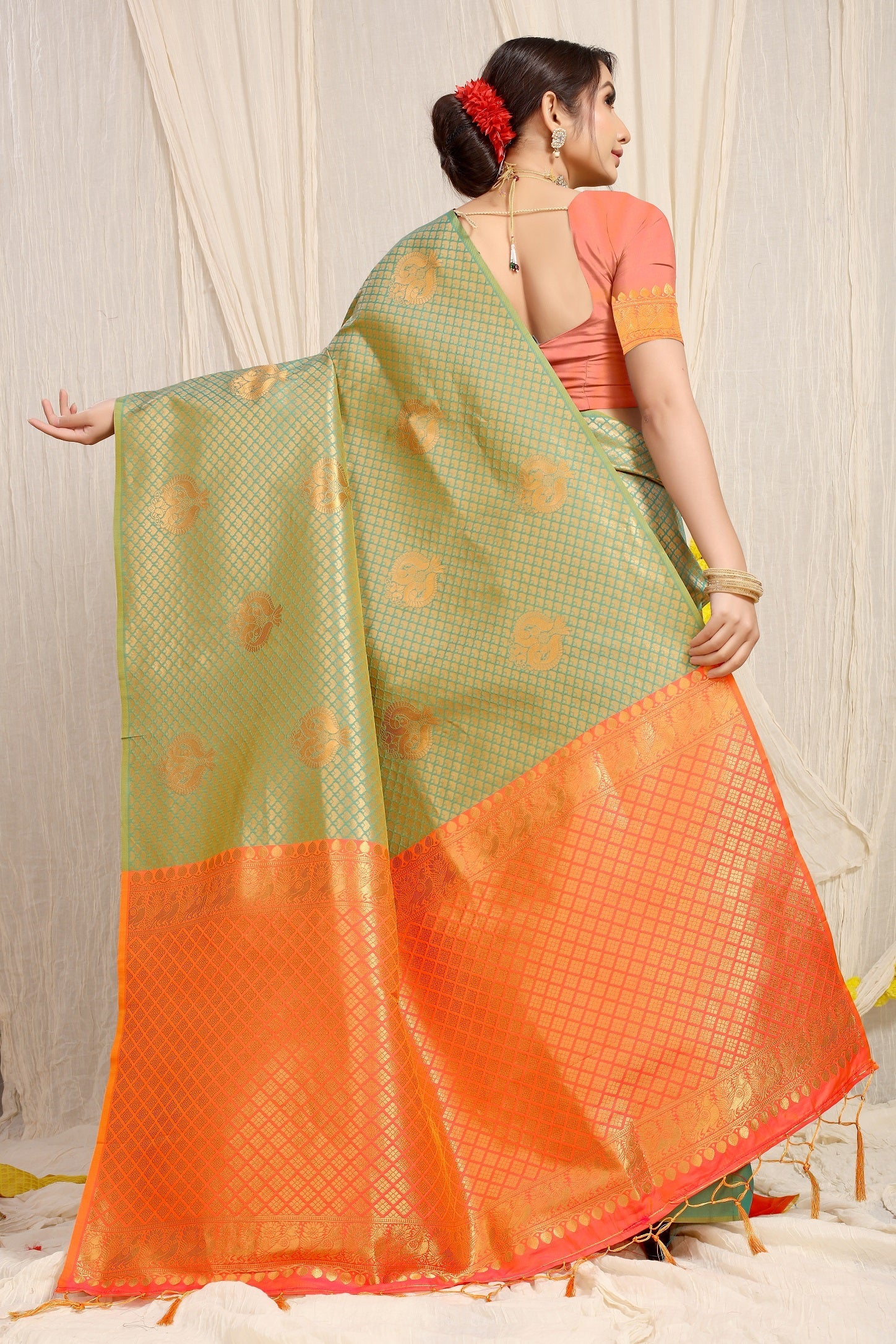 Anaita Green Woven Design Pure Silk Banarasi Saree With Blouse - Distacart