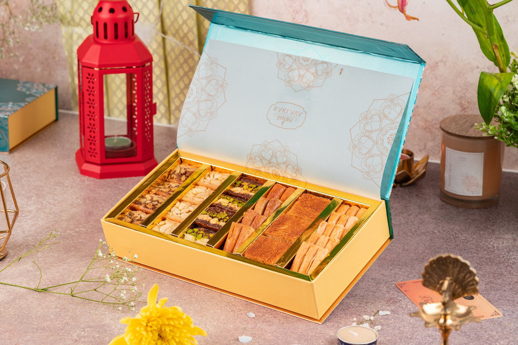 Gourmet Baklava Sparkle Gift Box - Distacart