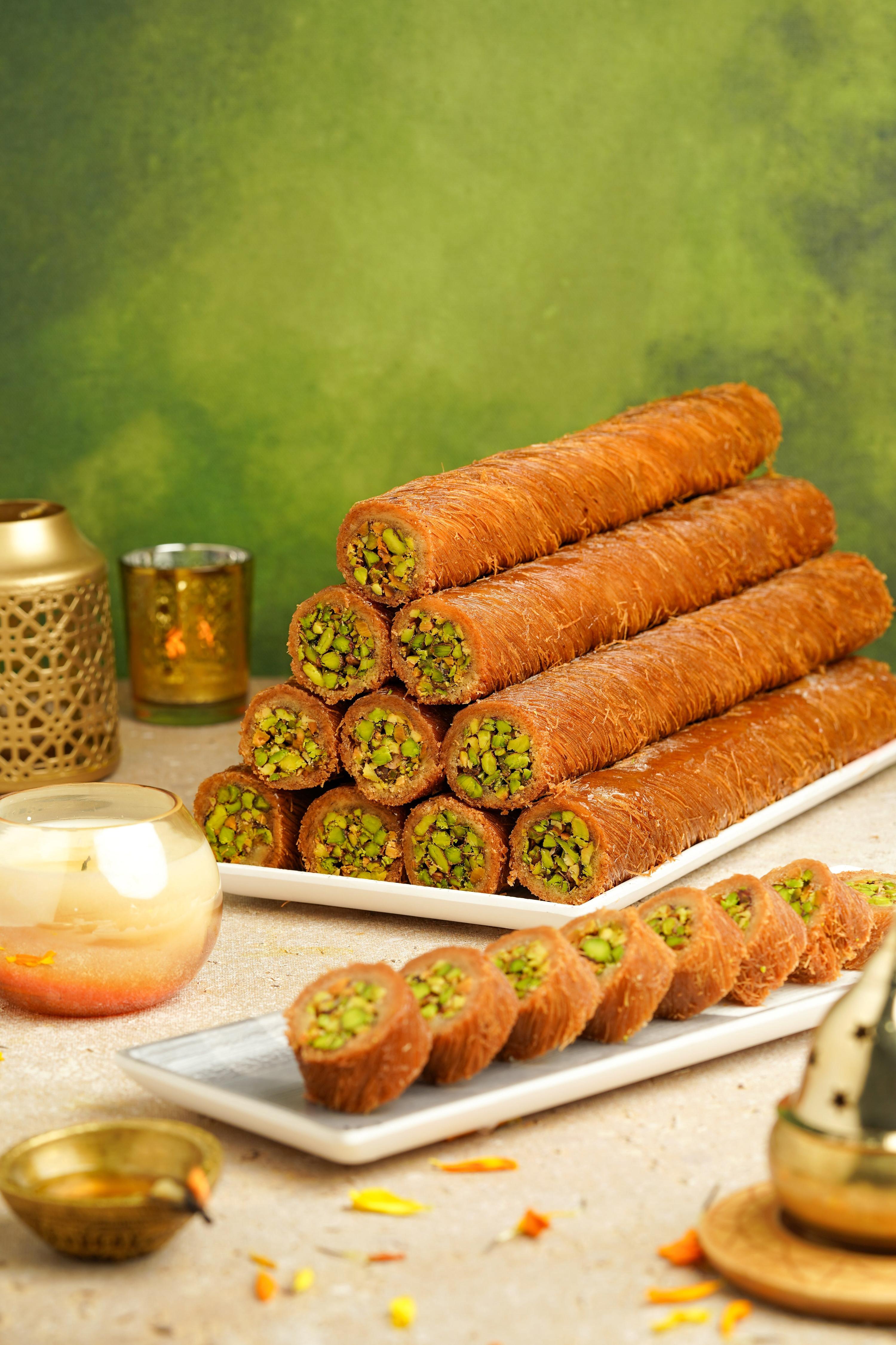 Gourmet Baklava Prime Connoisseur Gift Box - Distacart