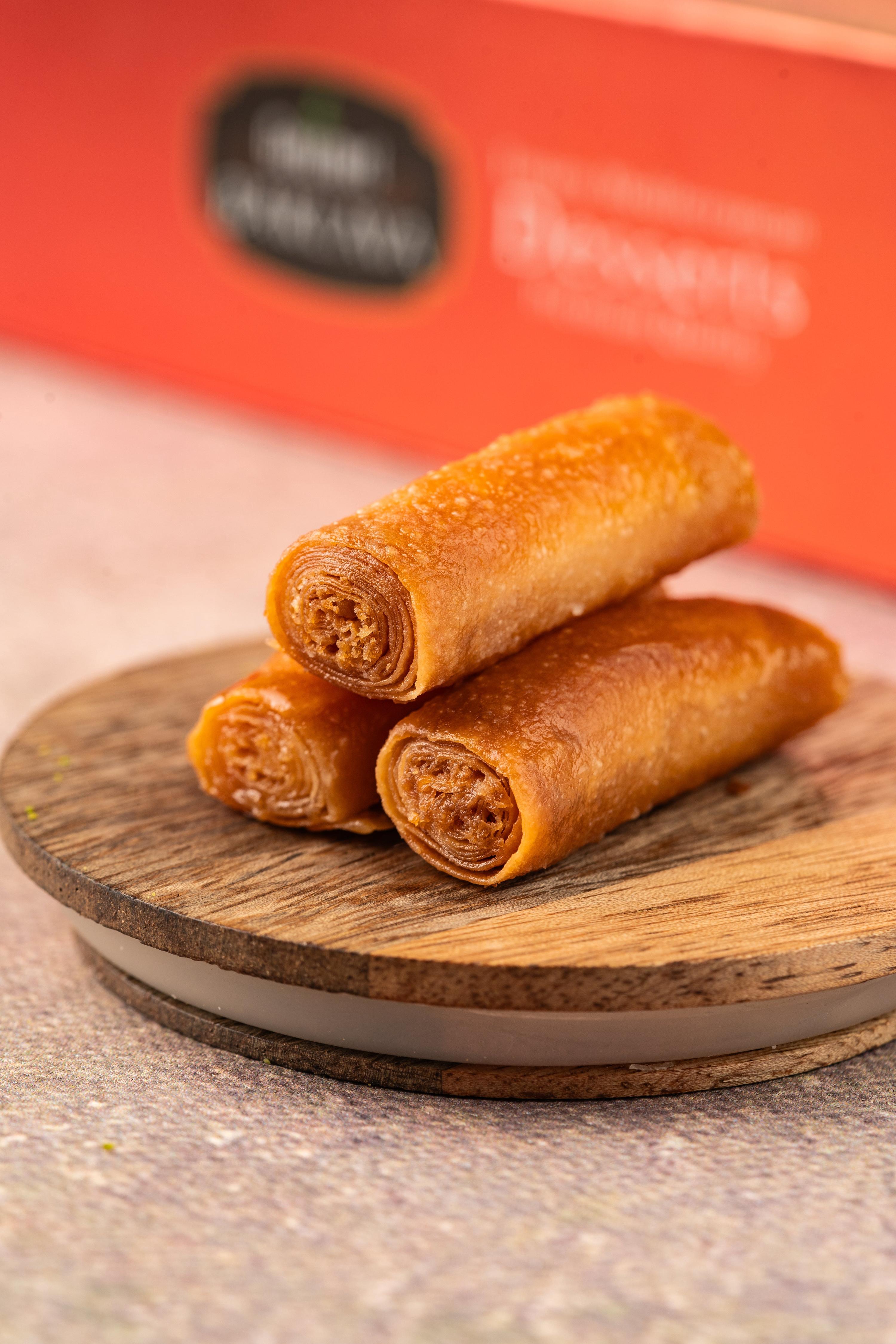Gourmet Baklava Golden Hamper Box - Distacart