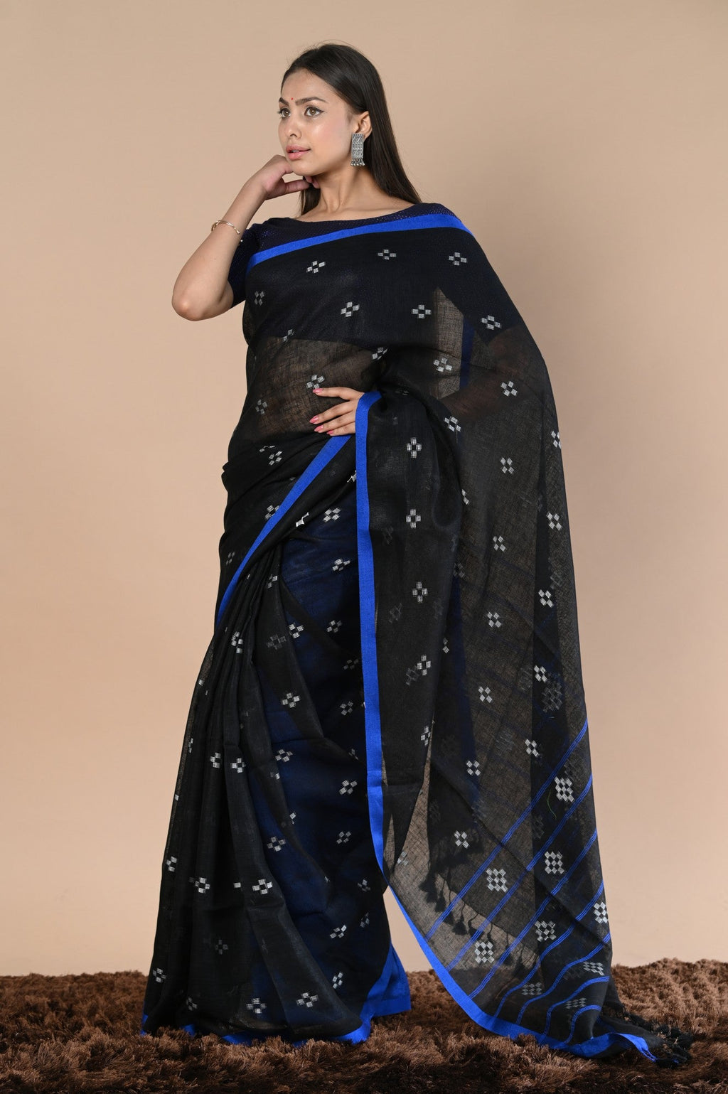 Very Much Indian Pure Linen Saree With Sleek Border and Exclusive Design - Distacart