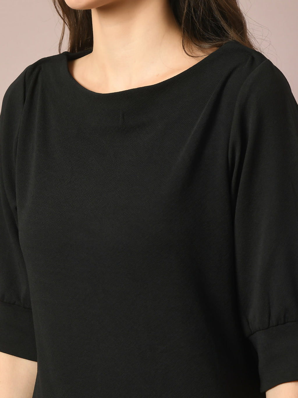 Myshka Women's Black Solid Boat Neck Party Top