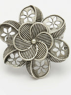 NVR Women's Silver-Toned Floral Shape Adjustable Finger Ring
