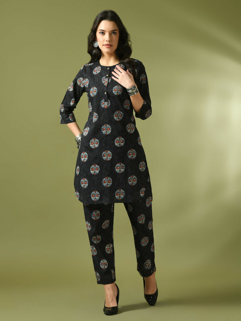 Myshka Women's Black Printed Cotton Round Neck Party Tunic With Trousers Co-ord set