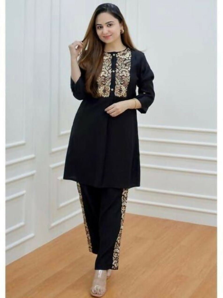Alvano Women's Solid Rayon Top with Pant set (Black)