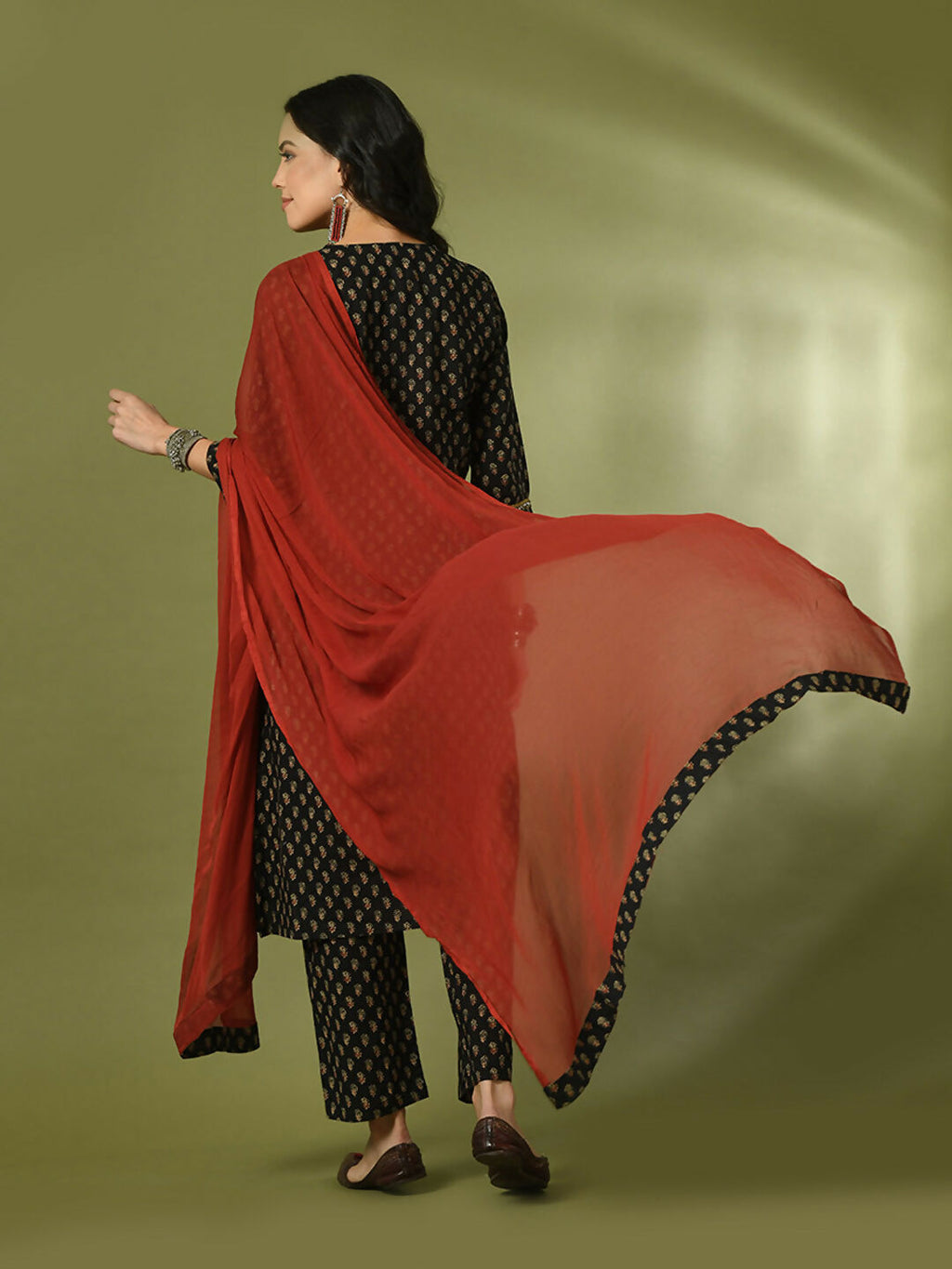 Myshka Women's Black Printed Cotton Straight Party Kurta Set With Dupatta