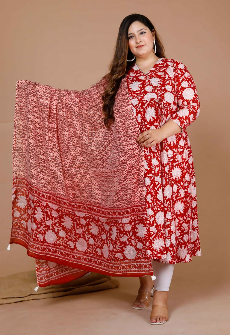 Miravan Women's Plus Size Floral Printed Cotton Anarkali Kurta With Dupatta