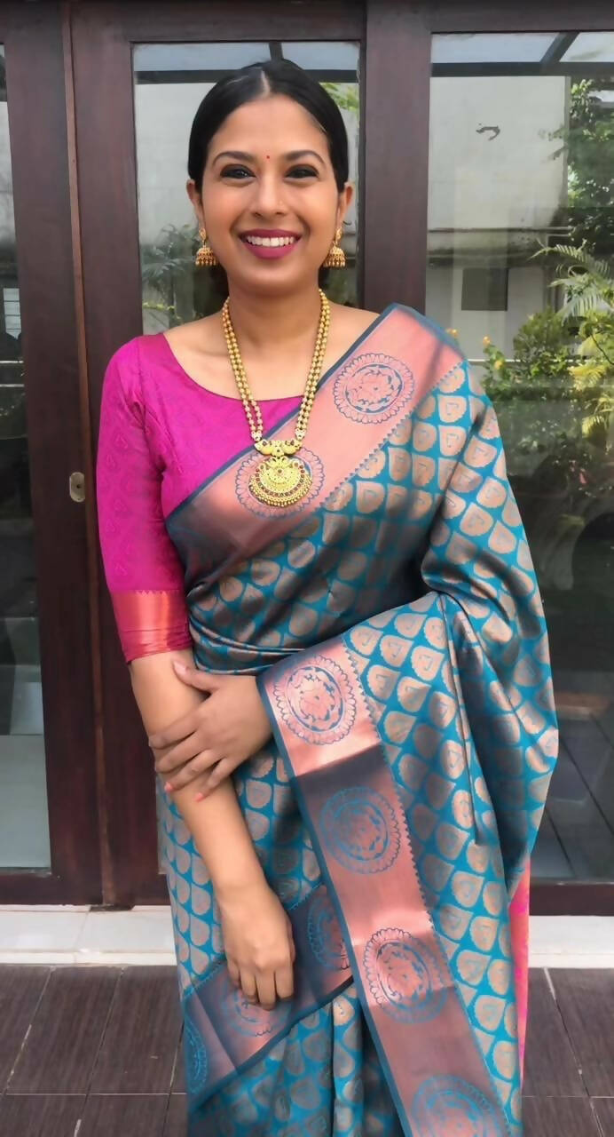 DEIANA'S Beautiful Designer Golden zari Soft Lichi Silk Saree - Blue