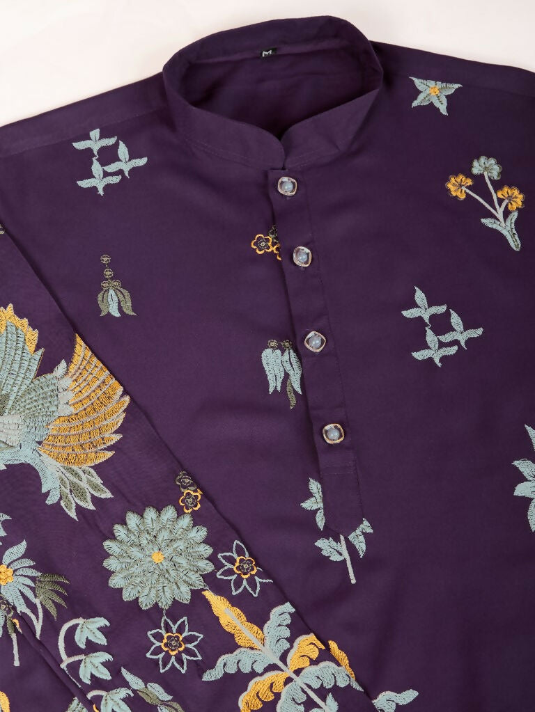 Vastranavya Exclusive Wedding Wear Viscose Rayon Thread Embroidered Work Kurta