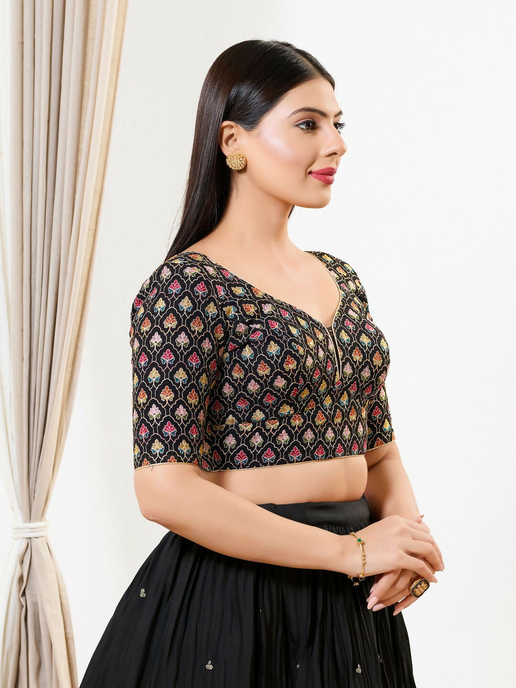 Joban Fashion Black Silk Padded Blouse With Sweetheart Neck Elbow Sleeves - Distacart