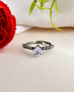 VOJ white CZ-detail Stainless Steel Cubic Zirconia Rhodium Plated Adjustable Finger Ring