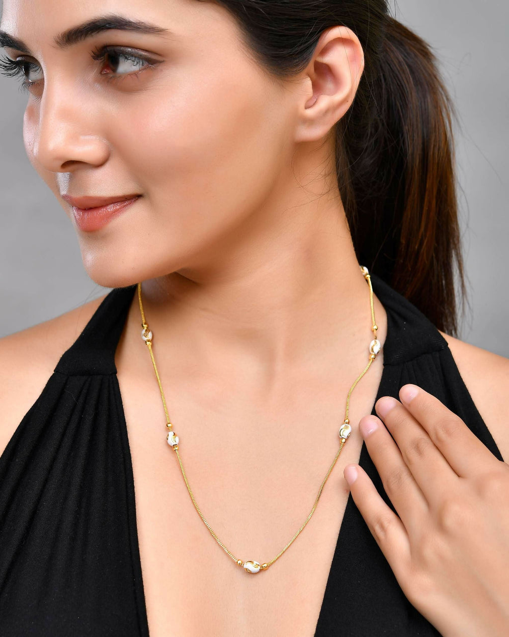 VOJ Gold-Polished Chain with White Hand Crafted Beads