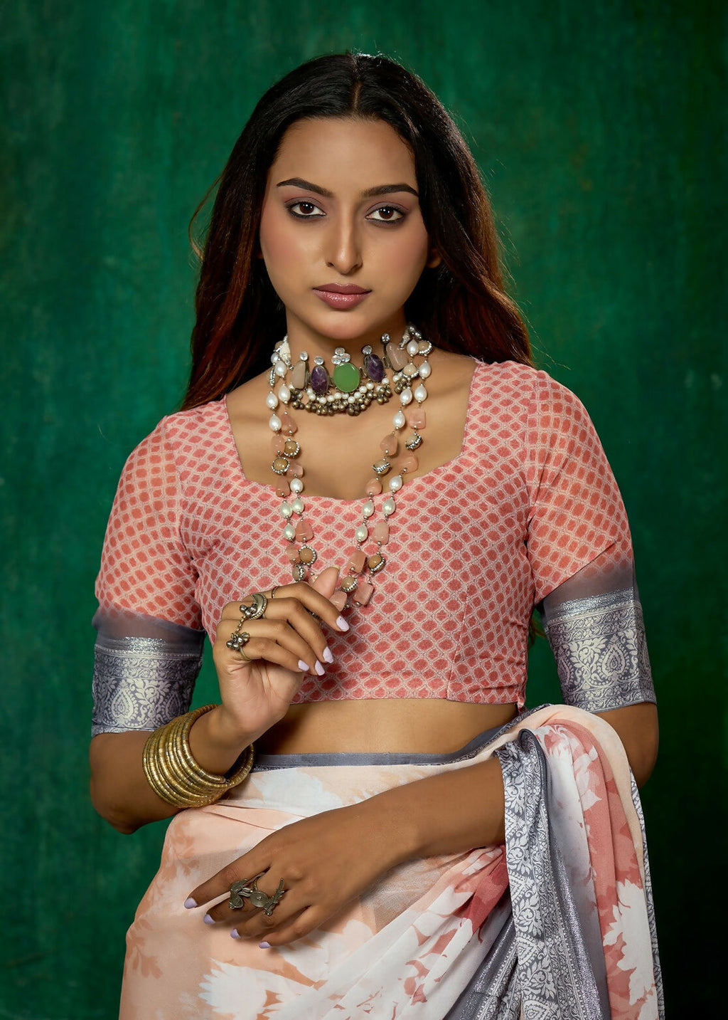 Saaj_1005-7