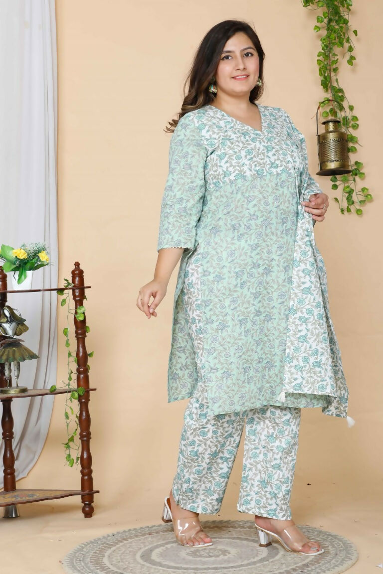 Miravan Women's Plus Size Floral Printed Straight Kurta And Palazzo With Dupatta Set
