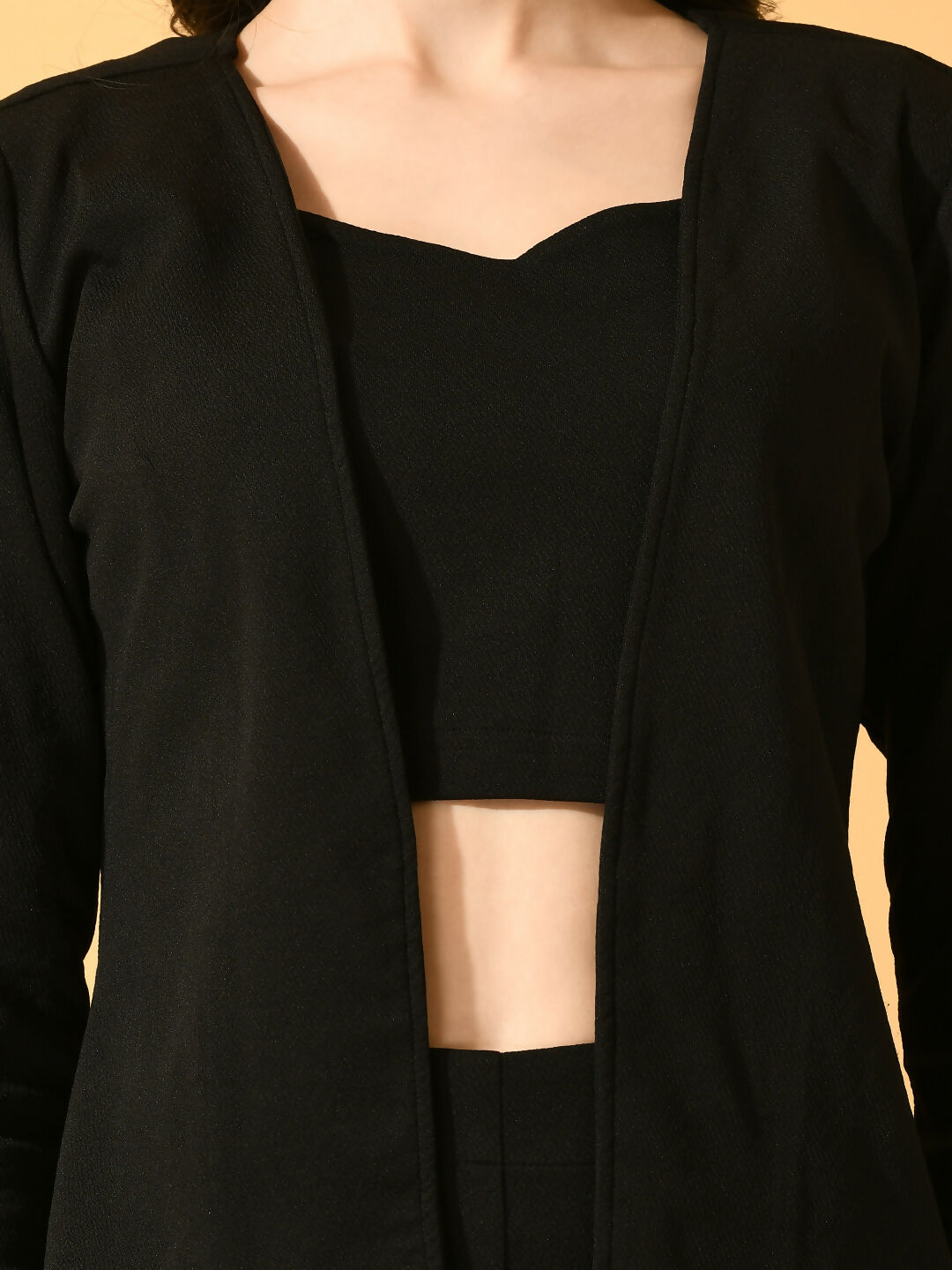 Myshka Women's Black Solid Solid Jacket