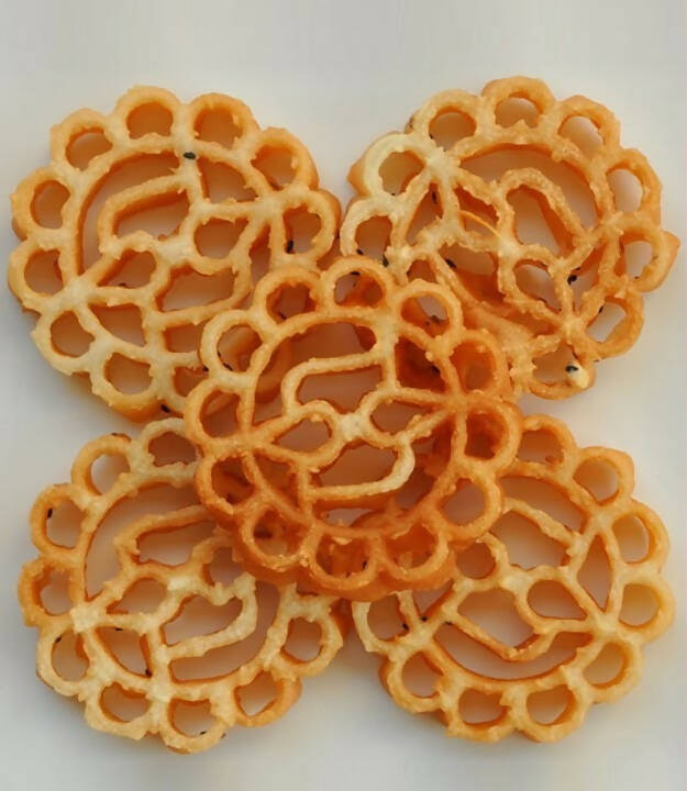 Mee Konaseema Stores Gulabi Puvvu (Rose Flower Cookie)