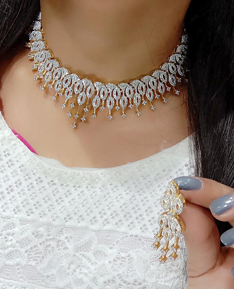 Rhodium-Plated Alloy Designer Ad Choker Necklace Set - The Pari