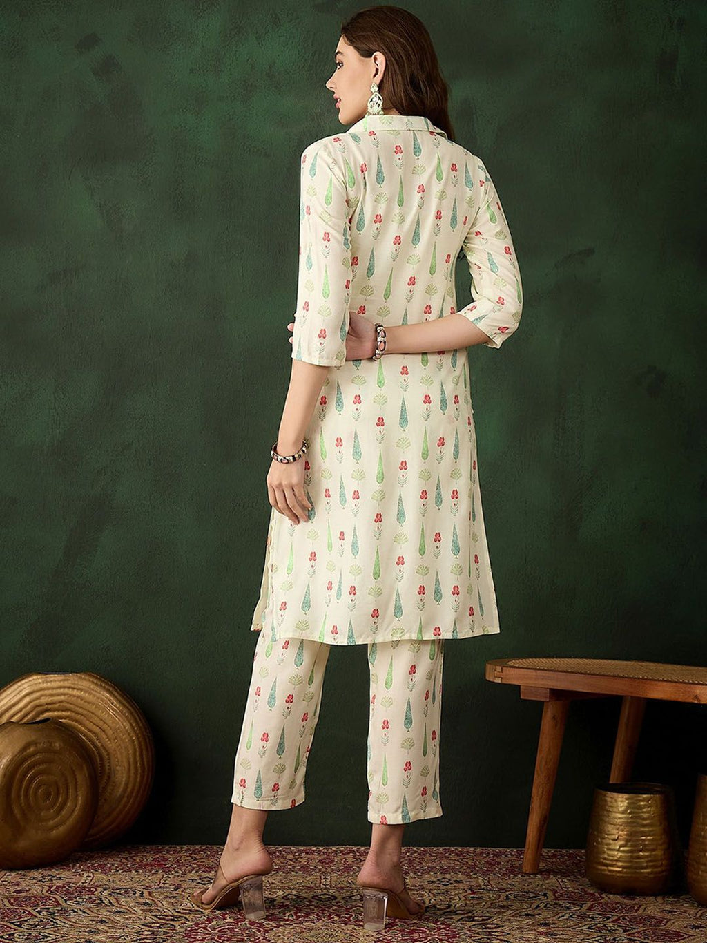 Sangria Printed Kurta With Trousers