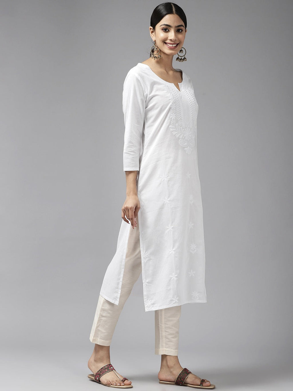 Yufta Embroidered Cotton Kurta