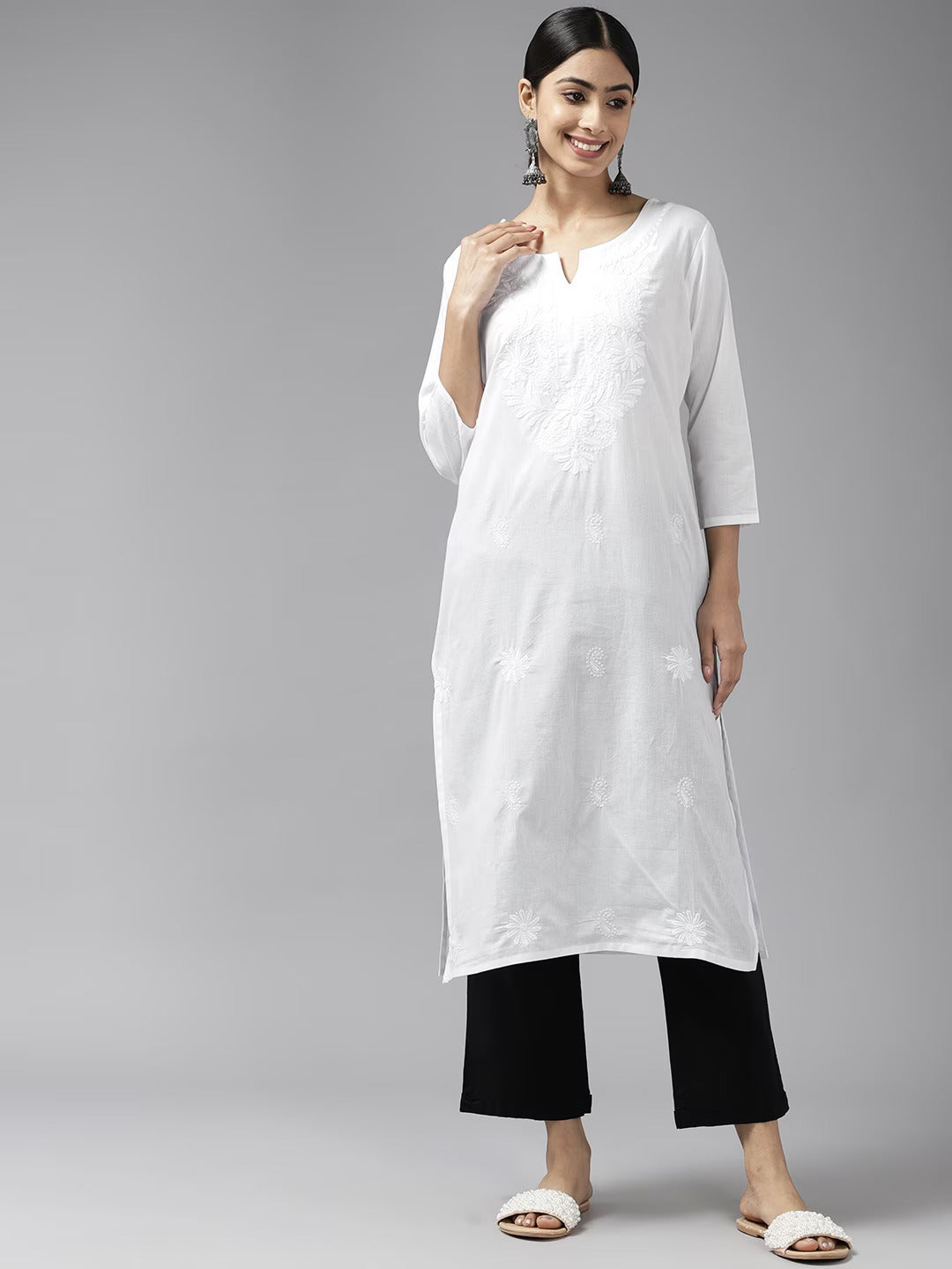 Yufta Embroidered Cotton Kurta