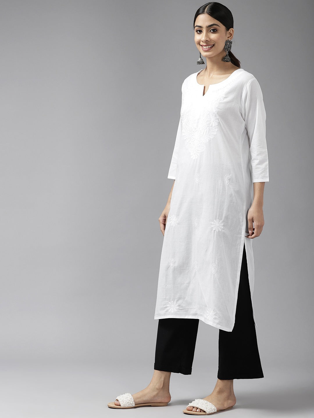 Yufta Embroidered Cotton Kurta