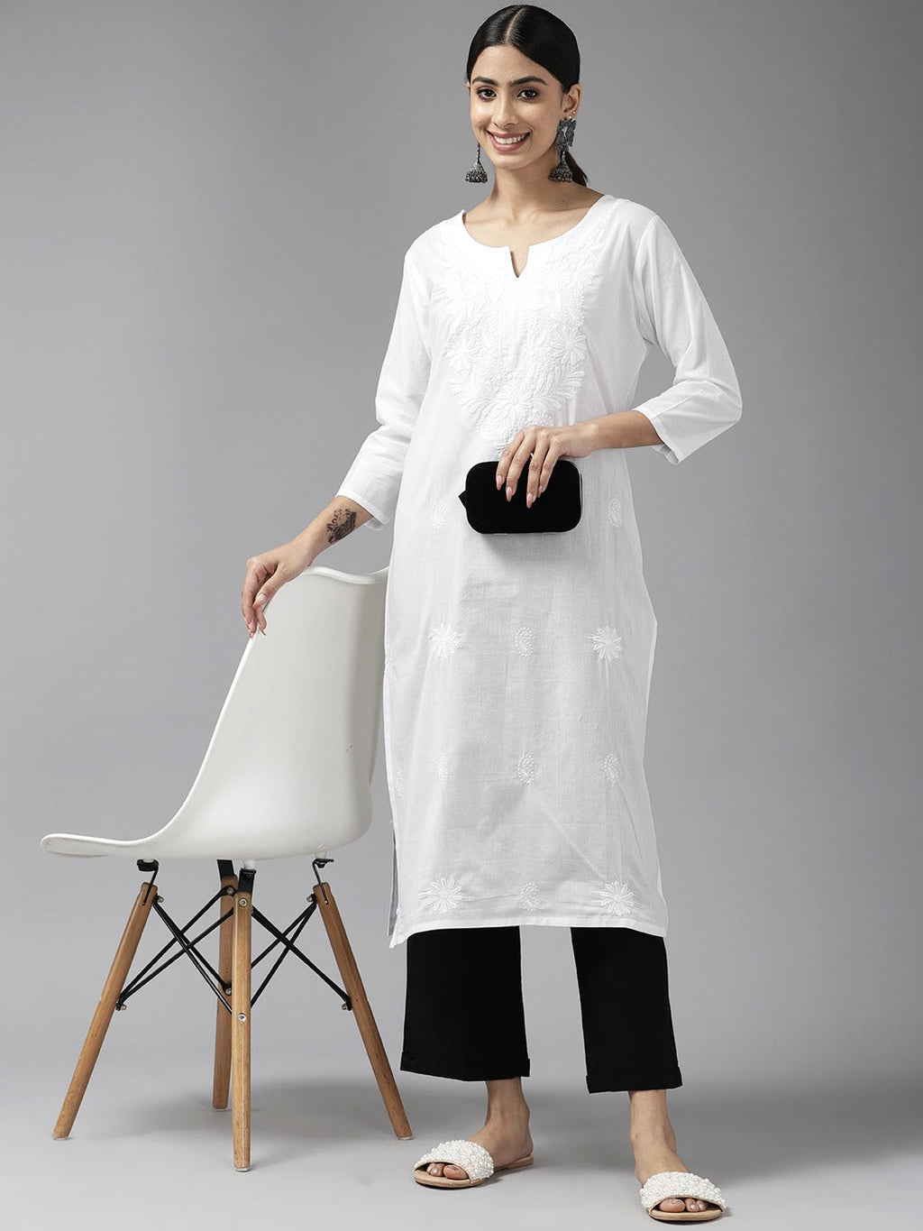 Yufta Embroidered Cotton Kurta