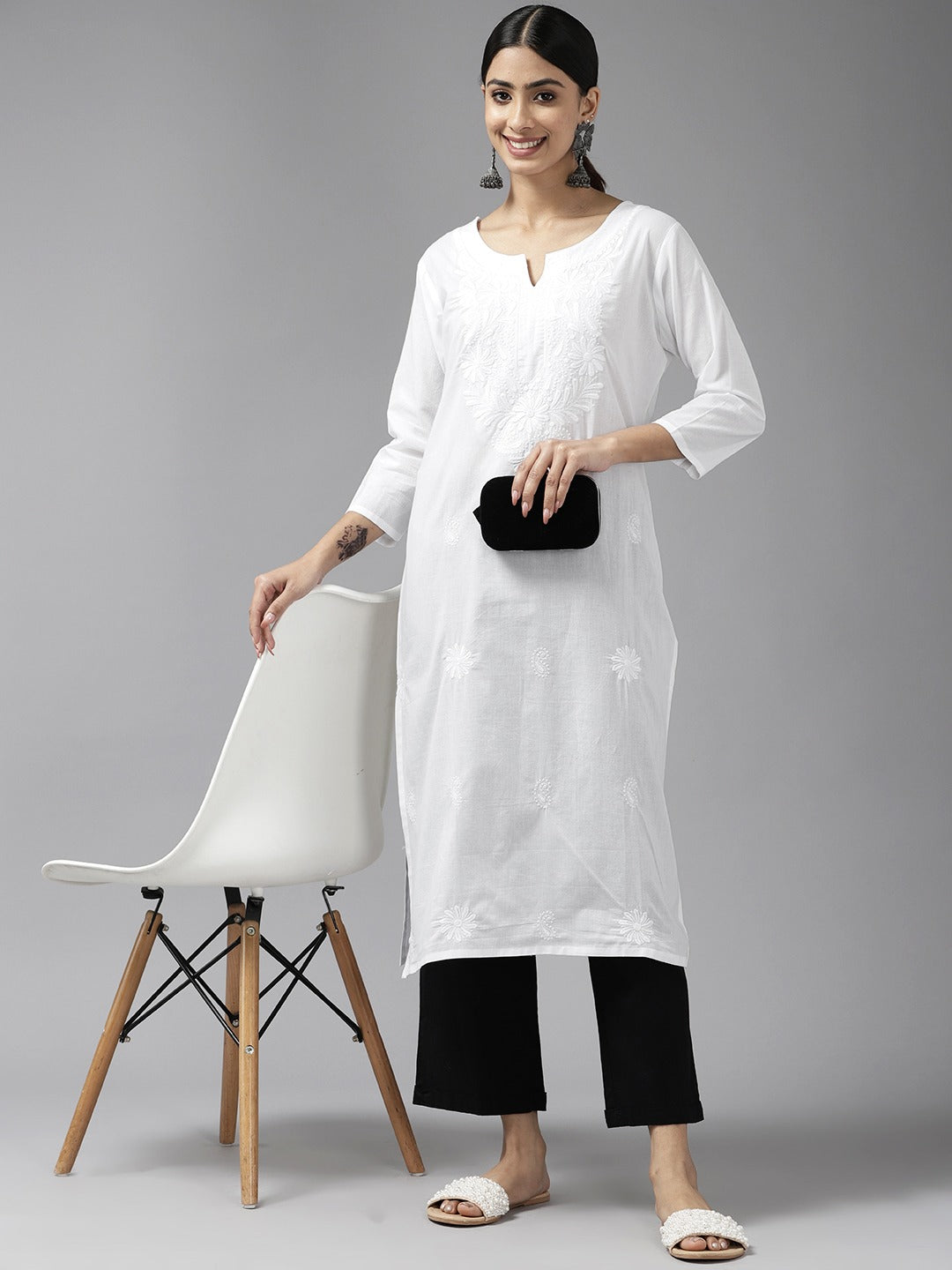 Yufta Embroidered Cotton Kurta