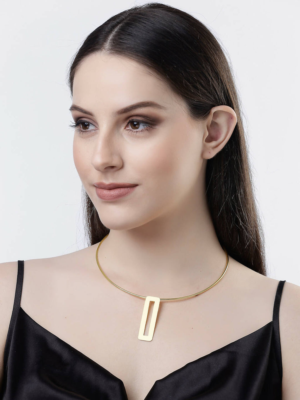 NVR Women Gold-Polished Circular Choker Necklace