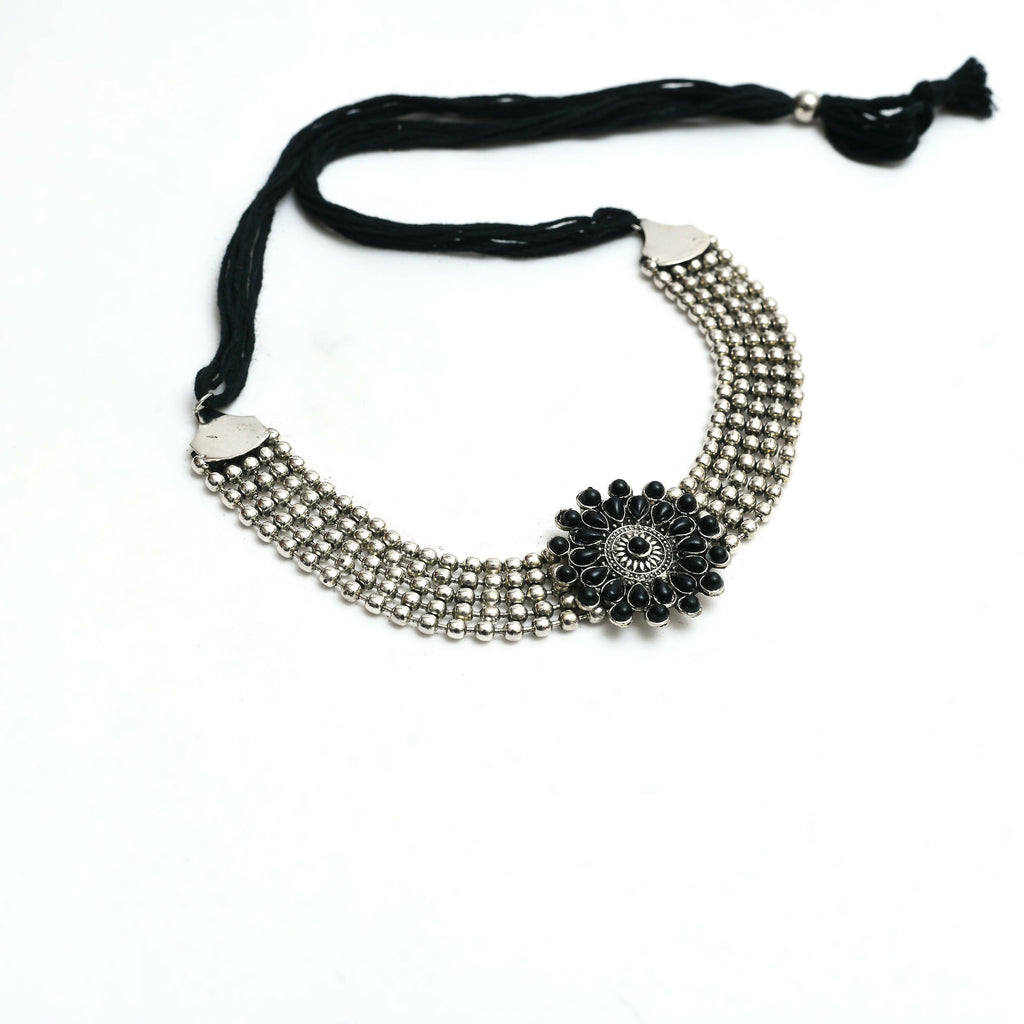 Mominos Fashion Johar Kamal Oxidised Silver-Plated Brass Finish Kundan Choker For Women (Black) - Distacart