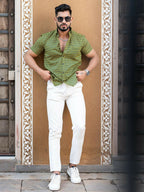 Miravan Men's Green Geomatric Printed Half Sleeve Slim Fit shirt