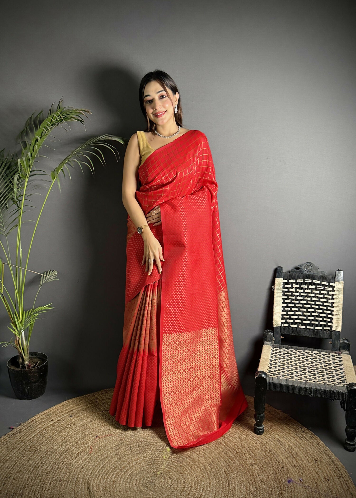 Joban Fashion Red Banarasi Soft Lichi Silk Checks & Woven Saree - Distacart