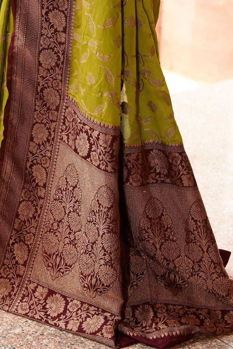 Joban Fashion Grass Green Crepe Chiffon Pure Handloom Banarasi Silk Saree