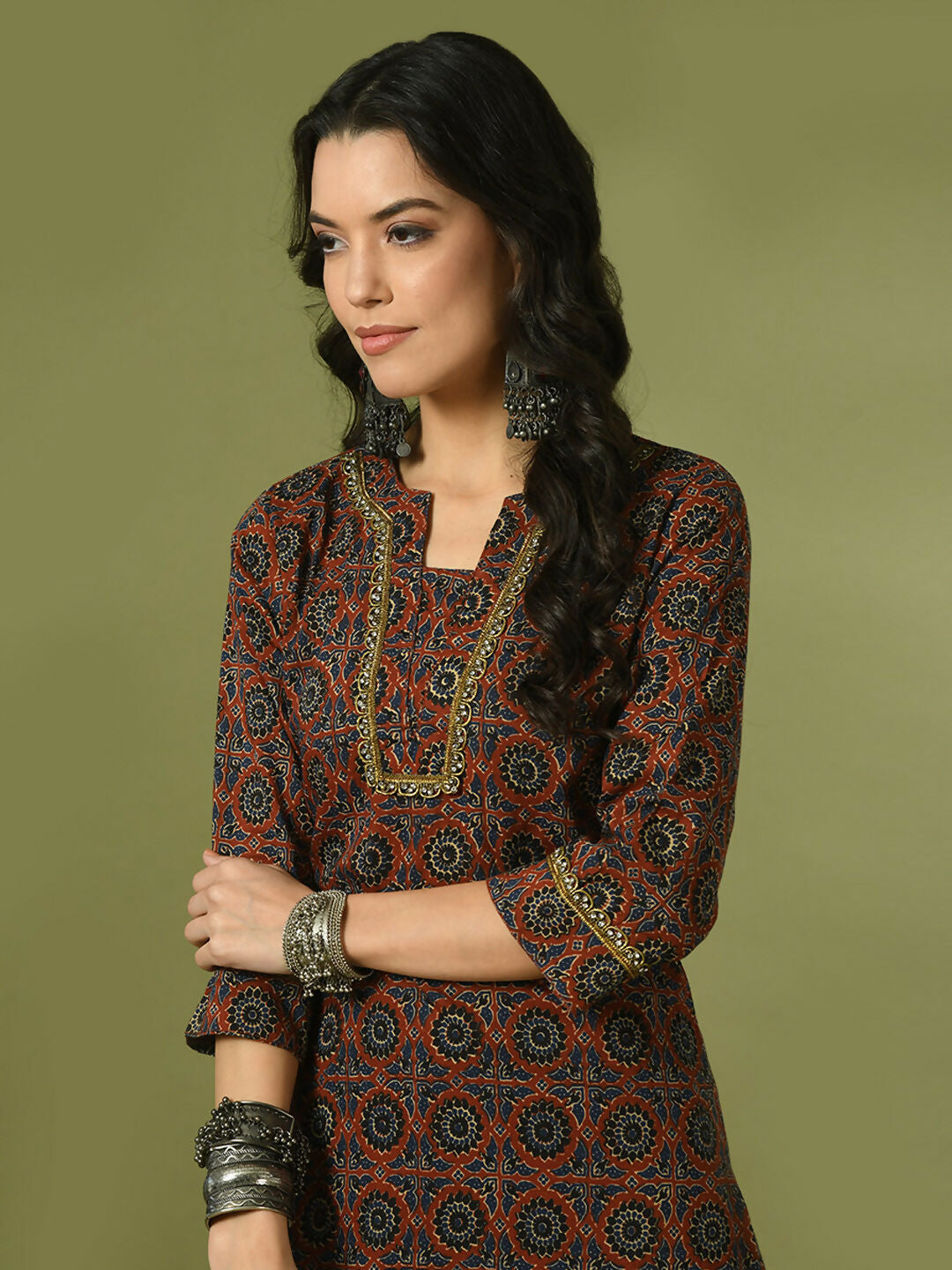 Myshka Women's Multi Printed Cotton Straight Party Kurta Set