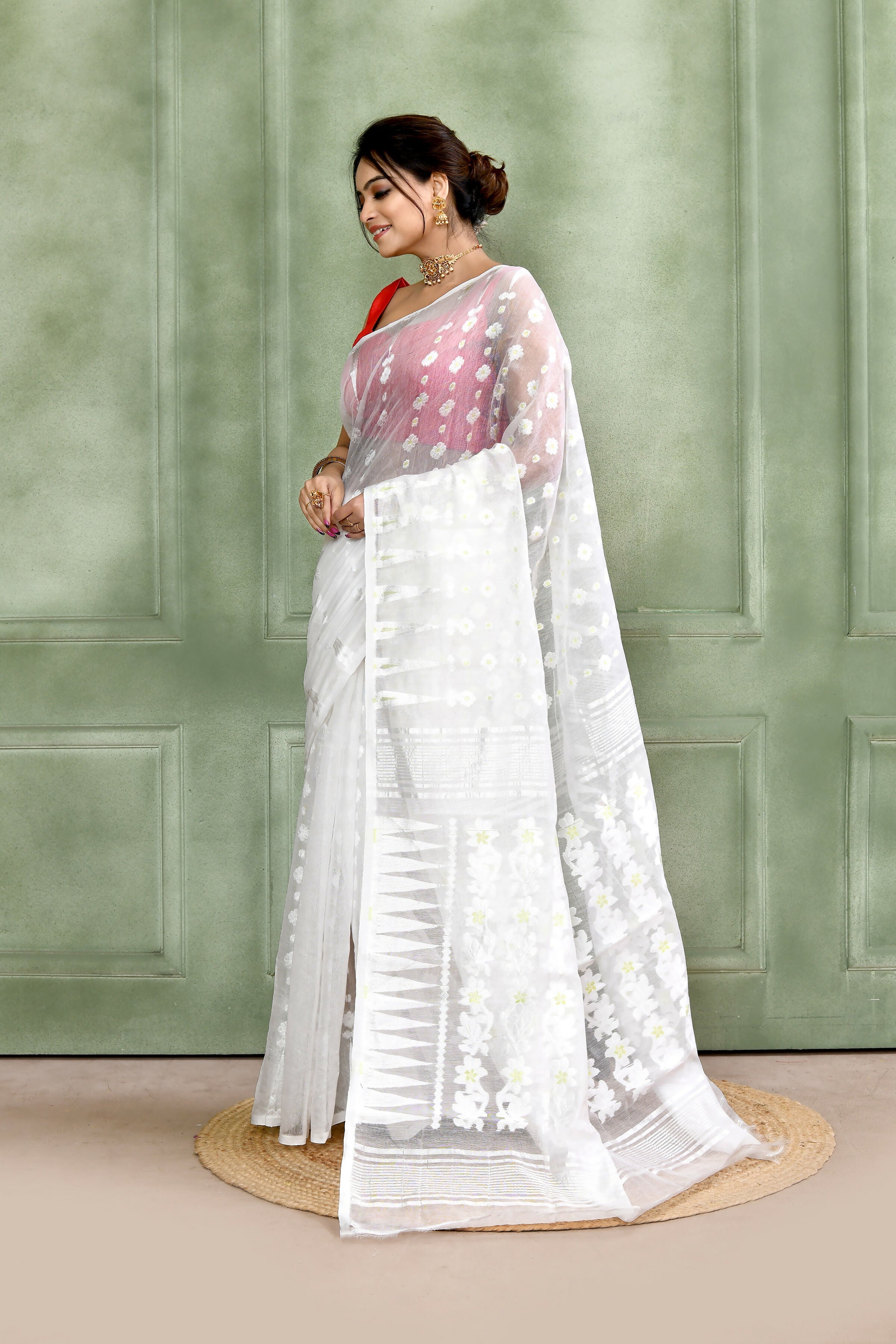Piyari Fashion Women's White Embellished Cotton Blend Jamdani Saree - Distacart