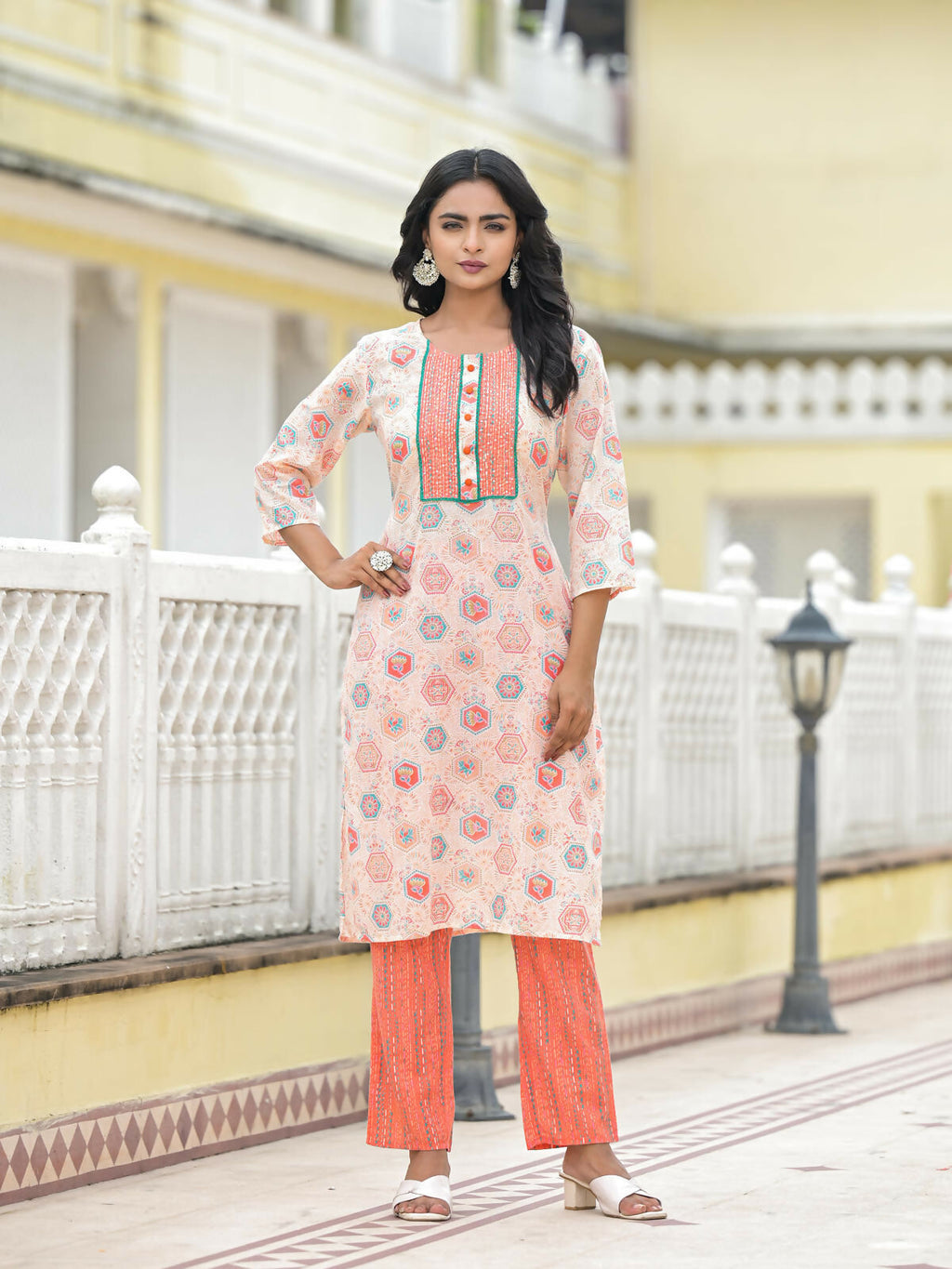Juniper Women's Peach Floral Printed Cotton Kurta Pant With Dupatta Set With Sequins & Thread Work