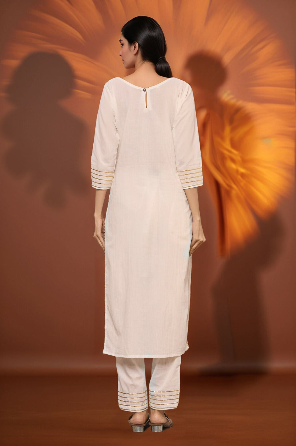 Joban Fashion Off White Princess Cut Kurti With Matching Pant