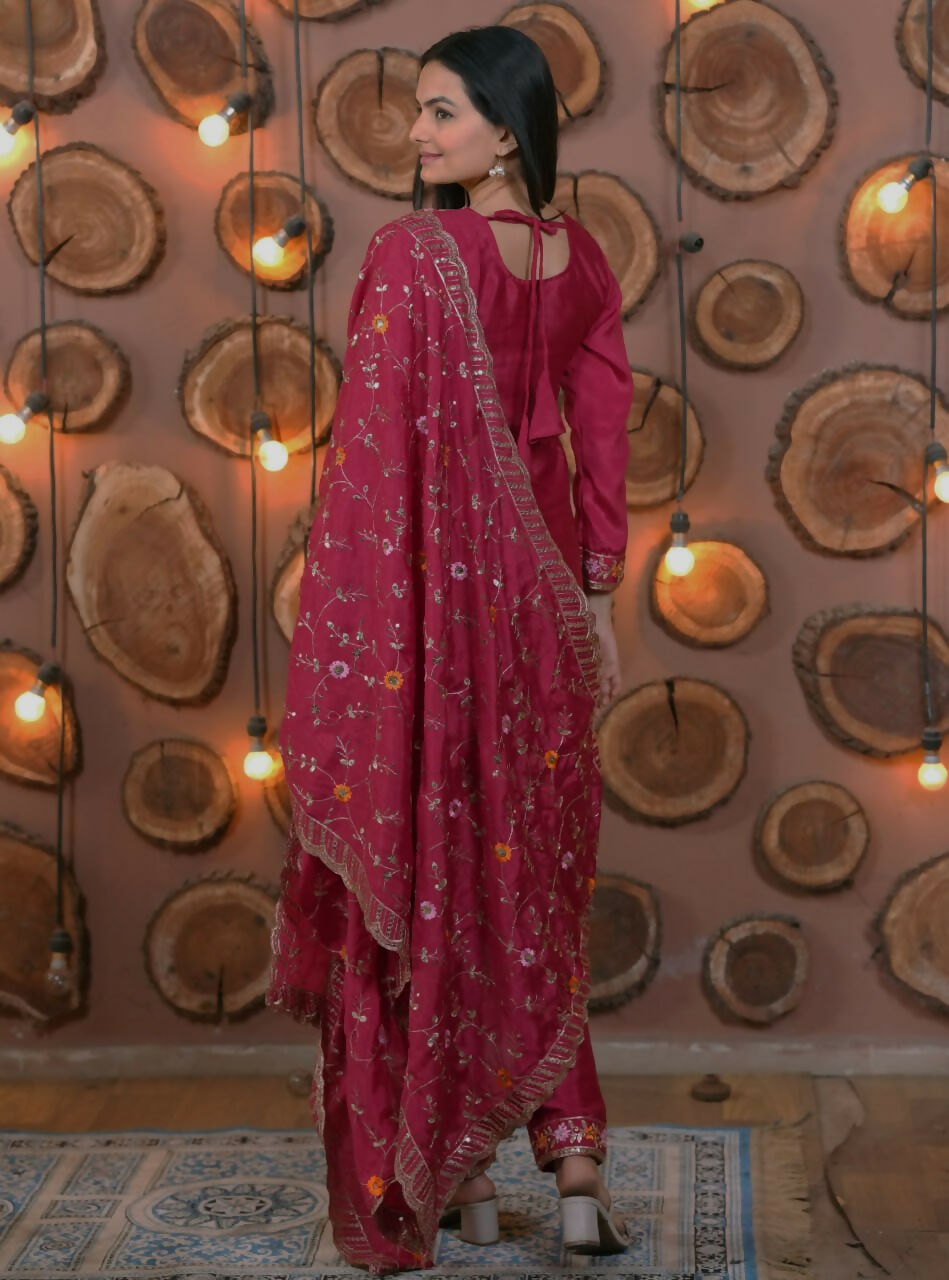 Joban Fashion Pink Silk Embroidered Kurti Set - Distacart
